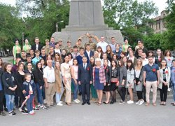 Яскраві витинанки з життя студентів факультету економіки і підприємництва