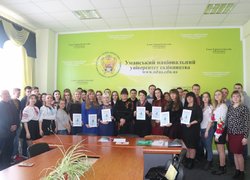 Яскраві витинанки з життя студентів факультету економіки і підприємництва