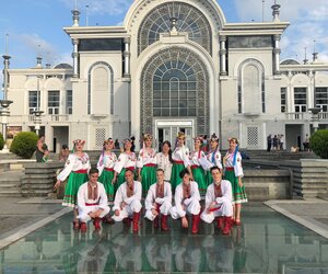 Енергія танцюристів Уманського НУС заполонила зарубіжного глядача