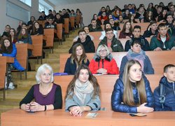 Потенційні можливості для молоді розглядали в Уманському НУС