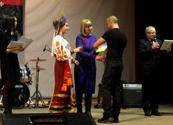 Фестиваль пісень, написаних серцем під свистом куль