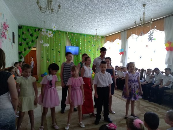 Доки ти твориш себе, ми творимо для тебе