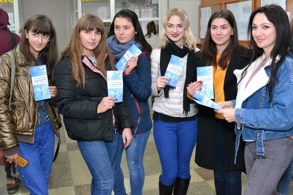 Традиційний Ярмарок вакансій зібрав в Уманському НУС знаних роботодавців