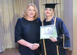 Випускникам Уманського національного університету садівництва вручили дипломи магістрів!
