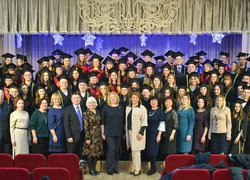 Випускникам Уманського національного університету садівництва вручили дипломи магістрів!