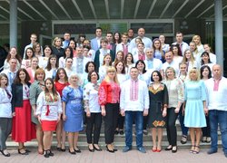 Вишиванку одягаємо – процвітання, щастя й успіх закликаємо