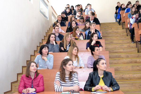 Працевлаштування під час навчання? З Уманським НУС – легко!