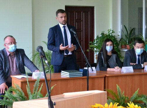 Діалог про проведення ефективних реформ у системі вищої освіти України