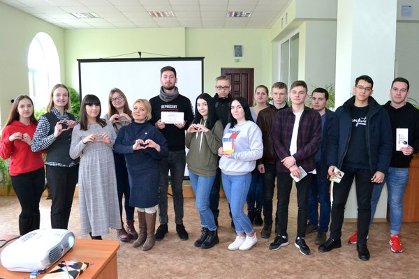 Відверті та пізнавальні бесіди про актуальне