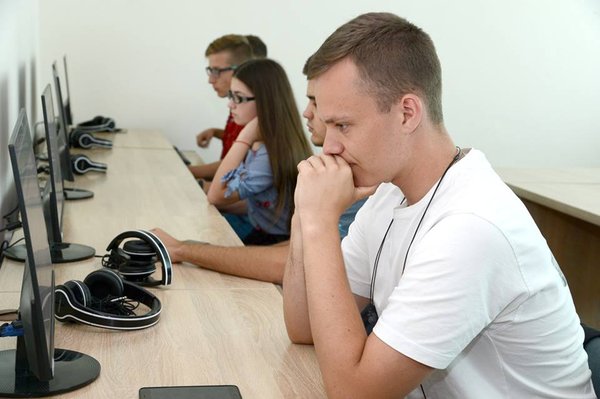 Educational everyday life of students majoring in "Computer Science"