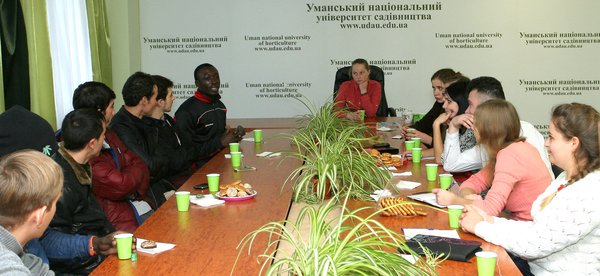 "English Speaking Club" in Uman National University of Horticulture
