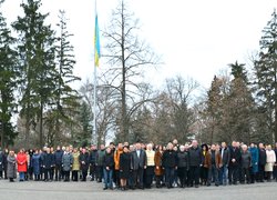 Низький уклін вам, Герої!