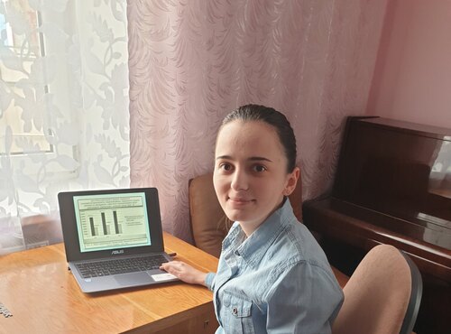 Вітаємо студентку факультету менеджменту Крістіну Сухецьку  з переможним місцем Всеукраїнського конкурсу наукових робіт «Logistics as an instrument for increasing competitiveness of Ukrainian enterprises»