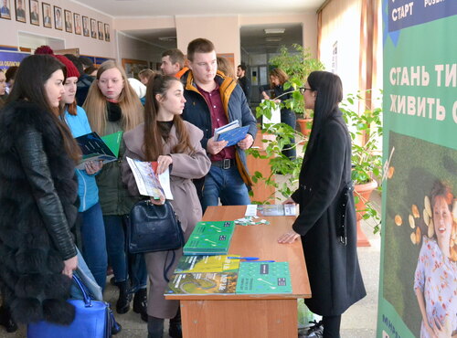 Ярмарок вакансій – дієва допомога у працевлаштуванні молодих фахівців