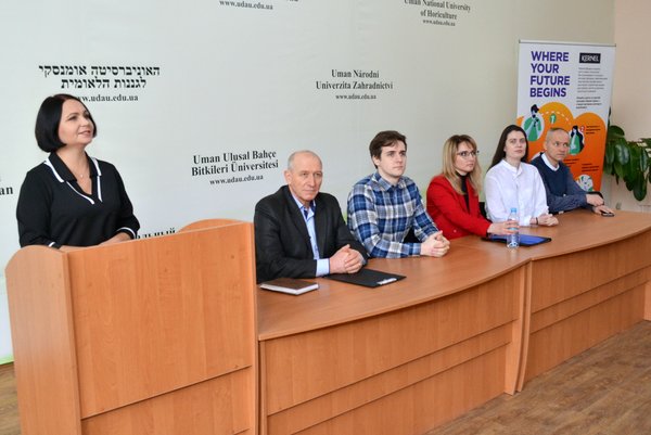 Ярмарок вакансій – дієва допомога у працевлаштуванні молодих фахівців