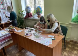 Традиційний майстер-клас з писанкарства