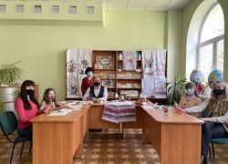Традиційний майстер-клас з писанкарства