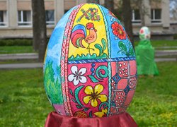 Писанковий сад розквітнув в Уманському НУС