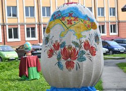 Писанковий сад розквітнув в Уманському НУС