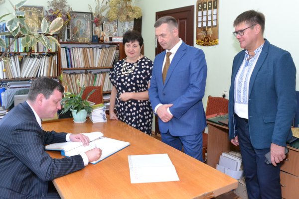 Meeting of the University general with the Ambassador Extraordinary and Plenipotentiary of the Republic of Latvia to Ukraine
