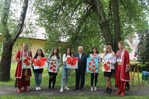 Уманський НУС святкує День вишиванки
