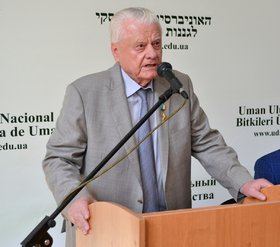 Віншуємо випускника Уманського НУС!