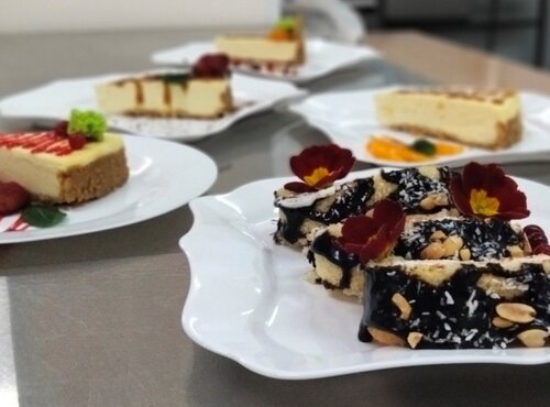 Майстер-клас на кафедрі технологій харчових продуктів: експертиза сиру кисломолочного та чізкейк