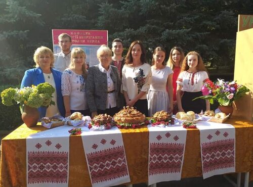 Інтерв'ю з завідувачем кафедри технології зберігання і переробки зерна Ніною Осокіною