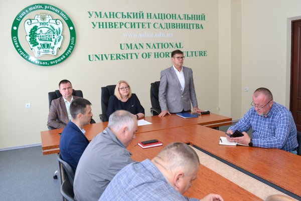 Науковці Уманського національного університету садівництва: тримаємо свій фланг оборони