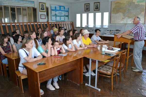 Ми з різних регіонів, але єдині мрією