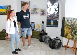 Реалії війни та мистецтво