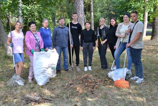 Чистотою сьогодення дбаємо про мирне майбуття України