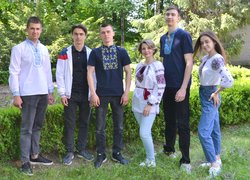 Вишивана нація волелюбців