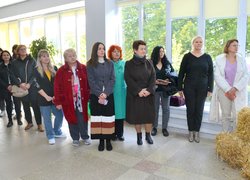 Ярмаркуємо, розважаємо, Перемогу наближаємо