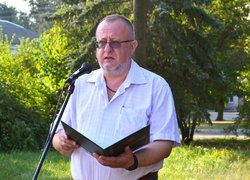 Квітують соняхи на спомин подвигу захисників України