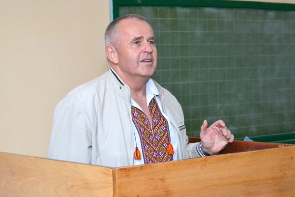 «Навчайтесь, бо ви наше майбутнє» — побажання від захисників студентам університету садівництва