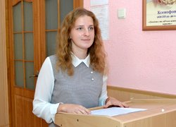 Що ви знаєте про Конституцію? Студенти-учасники дискусійного клубу досліджували головний Закон України