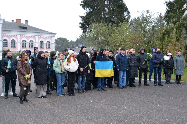 День Гідності та Свободи: пам’ятаймо кожного Героя, цінуймо кожну хвилину життя