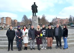 Спільнота Уманського національного університету садівництва вшановує пам’ять Кобзаря