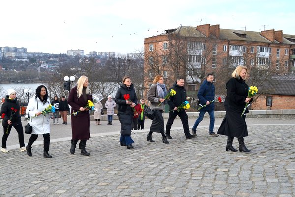 Спільнота Уманського національного університету садівництва вшановує пам’ять Кобзаря
