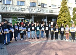 Схиляємо голови перед героїзмом і сміливістю Героїв