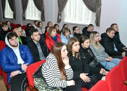 Спільнота Уманського національного університету садівництва вшановує пам’ять Кобзаря