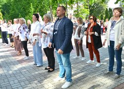 Колектив Уманського національного університету садівництва приєднався до святкування Дня вишиванки
