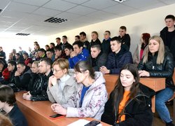 В Уманському національному університеті садівництва відбулась патріотична зустріч