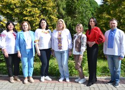 Колектив Уманського національного університету садівництва приєднався до святкування Дня вишиванки