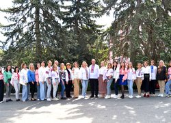 Колектив Уманського національного університету садівництва приєднався до святкування Дня вишиванки