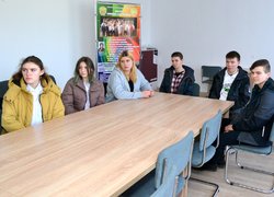 Час обирати своє майбутнє: випускники Буцької ТГ завітали в Уманський НУС