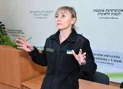 Викладачам та студентам Уманського НУС розповіли про золоті правила мінної безпеки