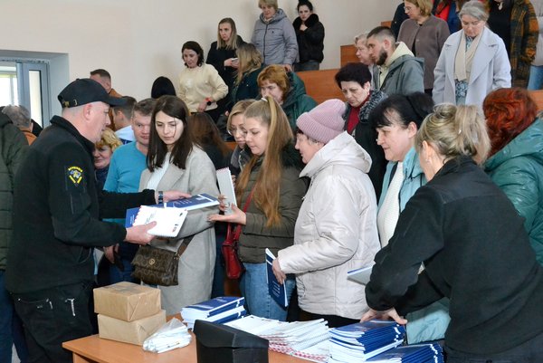 Викладачам та студентам Уманського НУС розповіли про золоті правила мінної безпеки