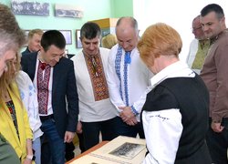 В Уманському національному університеті садівництва відкрили оновлену музейну кімнату